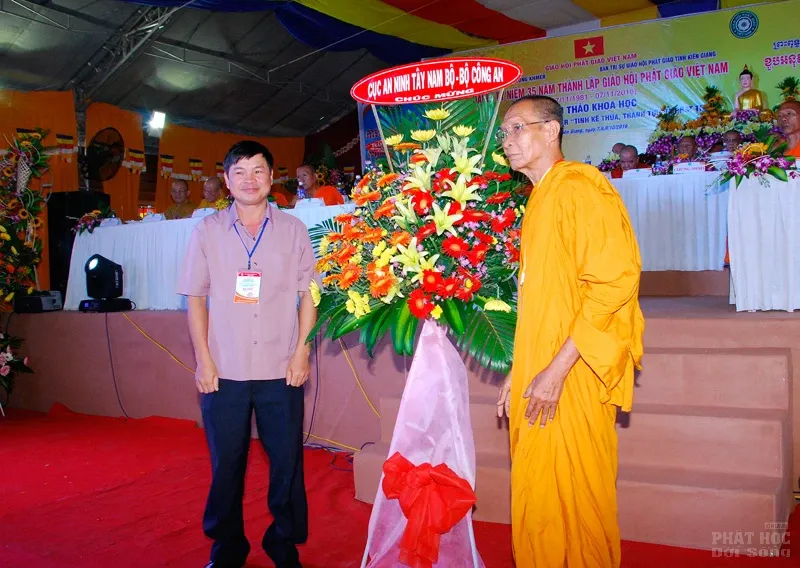 Phật giáo Nam tông Khmer kỷ niệm 35 năm thành lập Giáo hội image-1731921178031