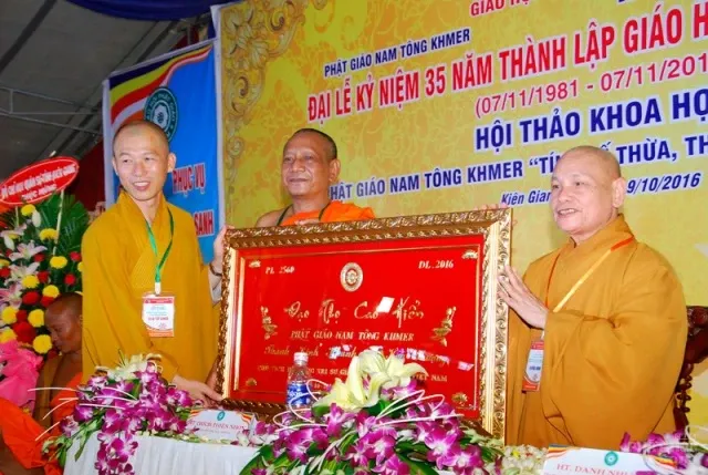 Phật giáo Nam tông Khmer kỷ niệm 35 năm thành lập Giáo hội image-1731921185571