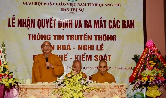 Phật giáo Quảng Trị nhận quyết định và ra mắt các ban, ngành 7 Phật giáo Quảng Trị nhận quyết định và ra mắt các ban, ngành image-1731938644337