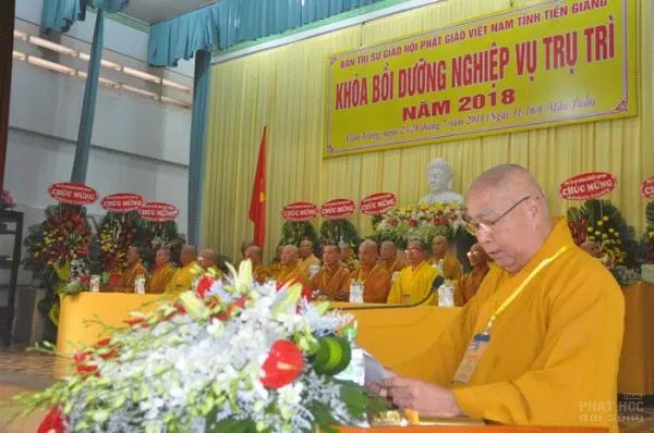 Phật giáo Tiền Giang khai giảng Khóa Bồi dưỡng nghiệp vụ Trụ trì năm 2018 image-1731943991745