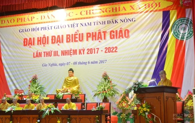 ĐĐ. Thích Quảng Hiền báo cáo công tác tổ chức đại hội và các hướng dẫn cho Đại hội Phiên trù bị Đại hội Phật giáo tỉnh Đắk Nông lần thứ III image-1731937242613