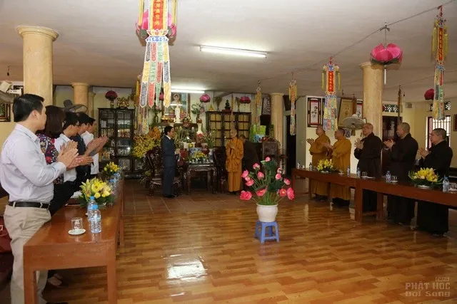 Phó thủ tướng Vũ Đức Đam chúc mừng Phật đản Phó thủ tướng Vũ Đức Đam chúc mừng Phật đản image-1731746929650