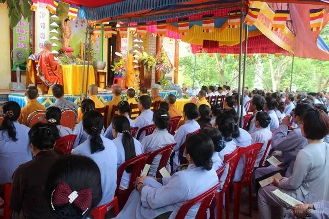 Quảng Bình: Đại lễ Phật đản BTS Phật giáo huyện Tuyên Hóa tại chùa Vĩnh Phúc image-1731935680677