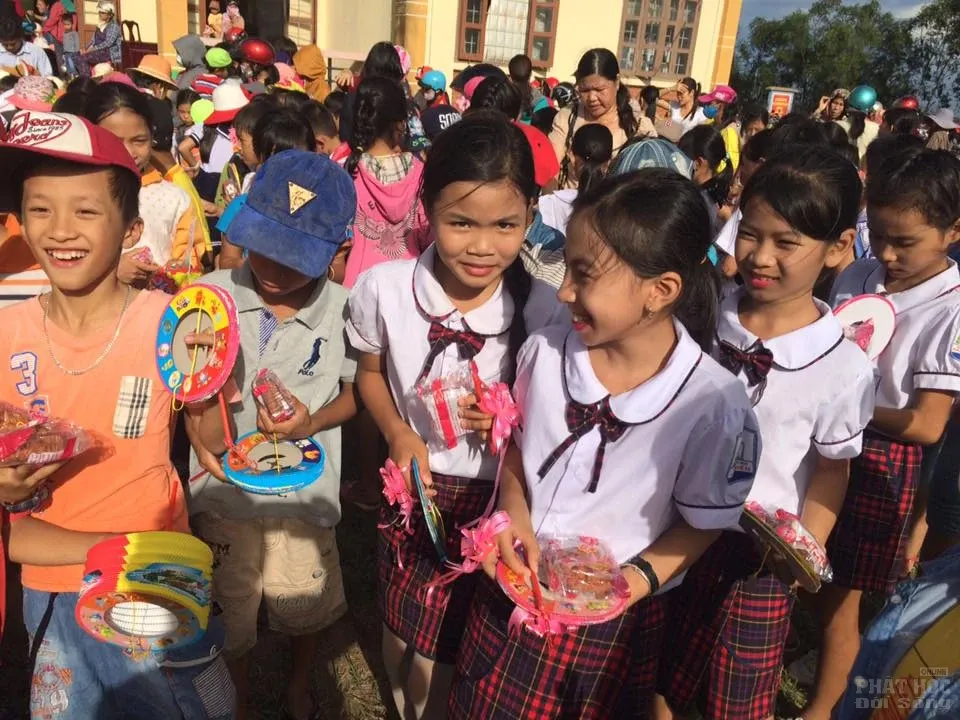 Quảng Trị: Làng Cu Hoan mừng hội trung thu 11 Quảng Trị: Làng Cu Hoan mừng hội trung thu image-1732291002255