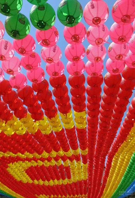 Rực rỡ lồng đèn Phật đản tại Hàn Quốc image-1731936415634