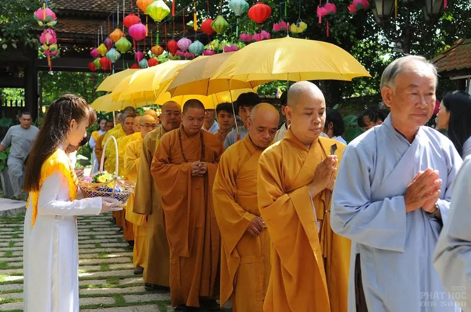 Sài Gòn: Đại lễ Vu lan Báo hiếu tại Tịnh Viện Pháp Hạnh image-1731921089368