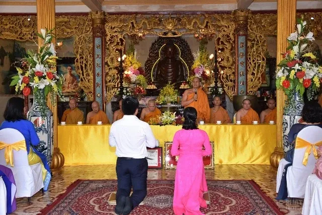 Sài Gòn: Lễ hằng thuận tại Tịnh xá Lộc Uyển image-1731919690069