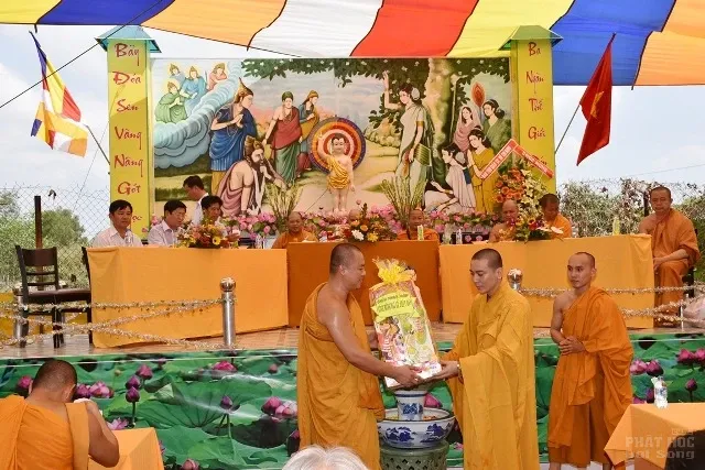 Sài Gòn: Lễ Phật đản tại Tịnh xá Đại Quang Sài Gòn: Lễ Phật đản tại Tịnh xá Đại Quang image-1731746770772