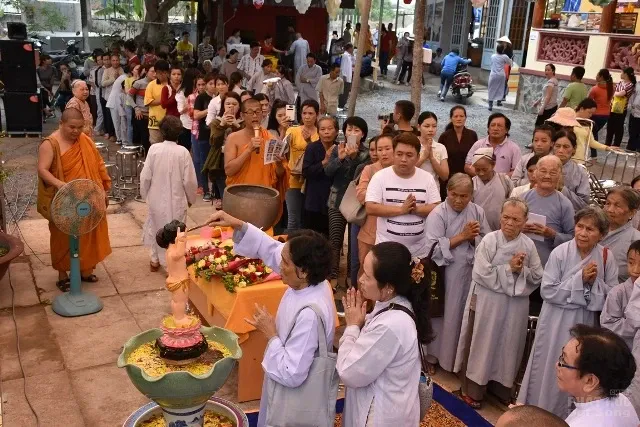 Sài Gòn: Lễ Phật đản tại Tịnh xá Đại Quang Sài Gòn: Lễ Phật đản tại Tịnh xá Đại Quang image-1731746774474