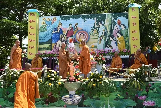 Sài Gòn: Tịnh xá Đại Quang tổ chức Phật đản image-1731936048808