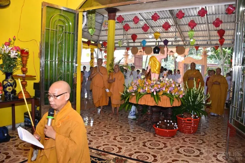 Sài Gòn: Tịnh xá Lộc Uyển - Tịnh thất Kỳ Viên trang nghiêm tổ chức lễ Phật đản 8 Sài Gòn: Tịnh xá Lộc Uyển - Tịnh thất Kỳ Viên trang nghiêm tổ chức lễ Phật đản image-1731944160757
