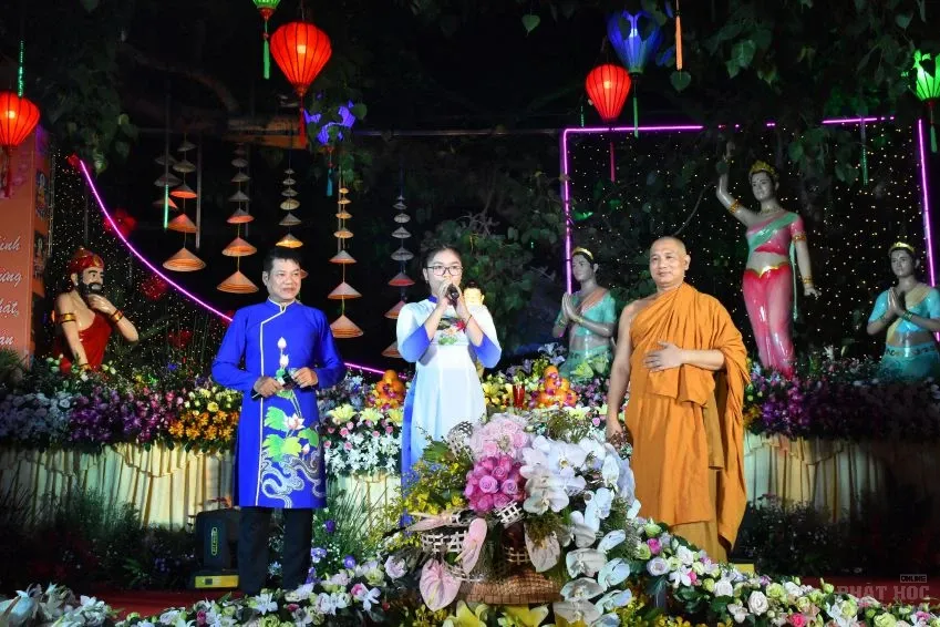 Sài Gòn: Tịnh xá Lộc Uyển - Tịnh thất Kỳ Viên trang nghiêm tổ chức lễ Phật đản 33 Sài Gòn: Tịnh xá Lộc Uyển - Tịnh thất Kỳ Viên trang nghiêm tổ chức lễ Phật đản image-1731944183696