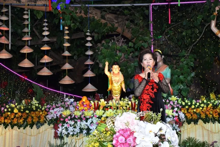 Sài Gòn: Tịnh xá Lộc Uyển - Tịnh thất Kỳ Viên trang nghiêm tổ chức lễ Phật đản 38 Sài Gòn: Tịnh xá Lộc Uyển - Tịnh thất Kỳ Viên trang nghiêm tổ chức lễ Phật đản image-1731944188202