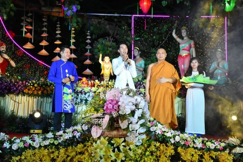 Sài Gòn: Tịnh xá Lộc Uyển - Tịnh thất Kỳ Viên trang nghiêm tổ chức lễ Phật đản 64 Sài Gòn: Tịnh xá Lộc Uyển - Tịnh thất Kỳ Viên trang nghiêm tổ chức lễ Phật đản image-1731944212161