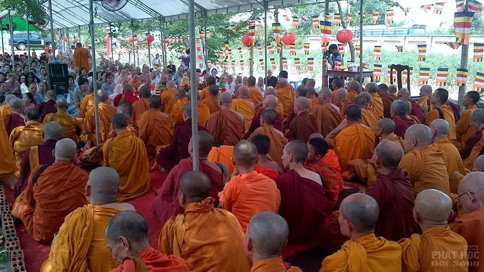 Sắp tới chùa Phước Lâm - Đồng Nai ​có Đại lễ dâng y Kathina image-1731920918006
