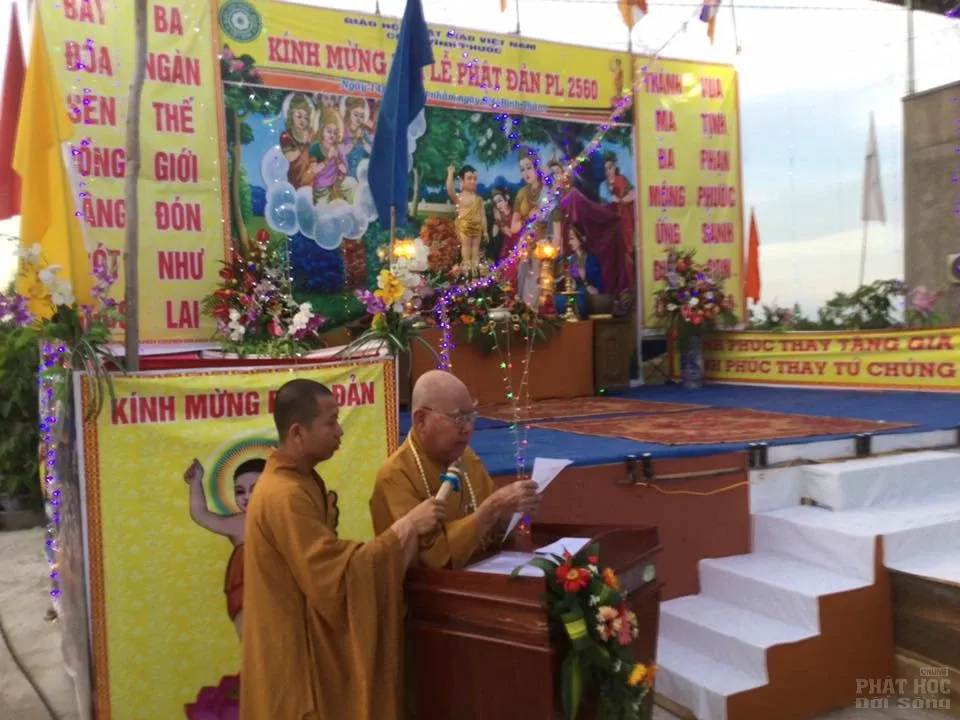 Sóc Trăng: Chùm ảnh Chùa Phước Vĩnh mừng Phật đản trong đêm image-1732290874816