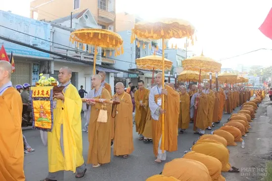 Sóc Trăng: Khai mạc Đại Giới đàn Phi Lai – Chí Thiền năm 2017 image-1731936096227
