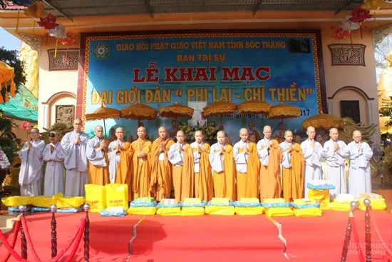 Sóc Trăng: Khai mạc Đại Giới đàn Phi Lai – Chí Thiền năm 2017 image-1731936108481