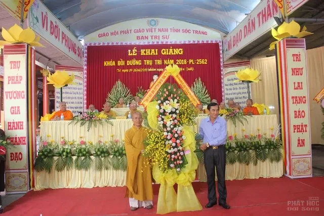 Sóc Trăng: Khai mạc khóa bồi dưỡng trụ trì năm 2018 11 Sóc Trăng: Khai mạc khóa bồi dưỡng trụ trì năm 2018 image-1731946540054