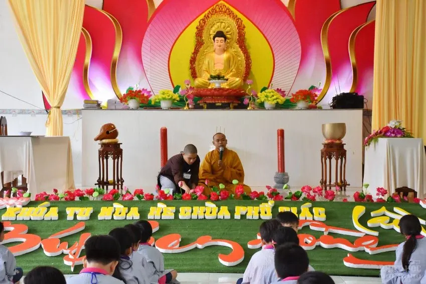 Sóc Trăng: Khóa tu mùa hè Búp Sen Hồng - lần 8 image-1731943404499