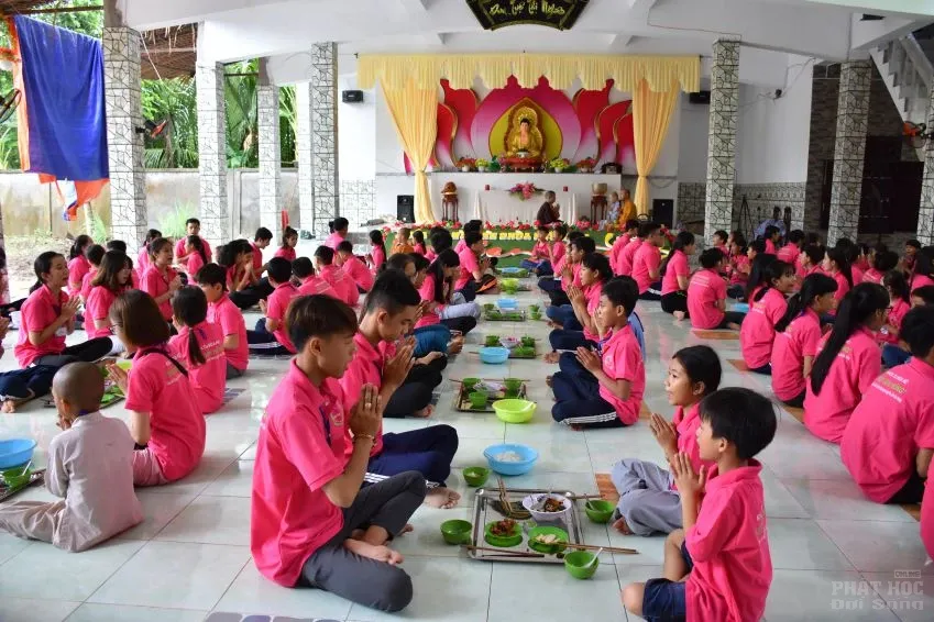 Sóc Trăng: Khóa tu mùa hè Búp Sen Hồng - lần 8 25 Sóc Trăng: Khóa tu mùa hè Búp Sen Hồng - lần 8 image-1731943417027