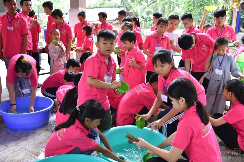 Sóc Trăng: Khóa tu mùa hè Búp Sen Hồng - lần 8 27 Sóc Trăng: Khóa tu mùa hè Búp Sen Hồng - lần 8 image-1731943418776