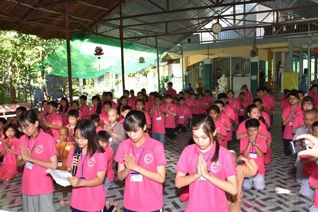 Sóc Trăng: Khoá tu mùa hè chùa Phổ Giác lần 6 image-1731747566385