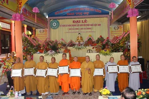 Sóc Trăng kỷ niệm 35 năm thành lập GHPGVN image-1731921201965