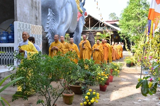 Sóc Trăng: Lễ an vị Phật, cầu an đầu năm tại chùa Phổ Giác image-1731943781713