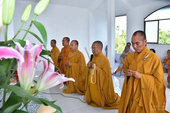 Sóc Trăng: Lễ an vị Phật, cầu an đầu năm tại chùa Phổ Giác image-1731943782606