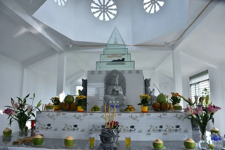 Sóc Trăng: Lễ an vị Phật, cầu an đầu năm tại chùa Phổ Giác image-1731943793558