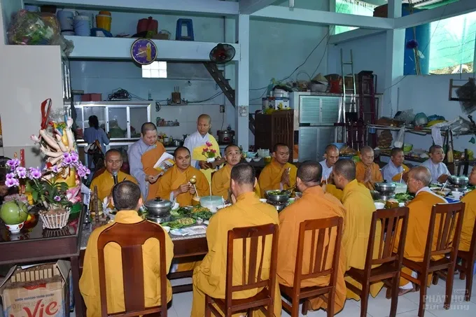 Sóc Trăng: Lễ an vị Phật, cầu an đầu năm tại chùa Phổ Giác image-1731943797146