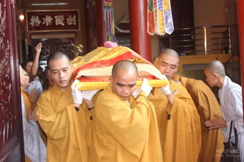 Sóc Trăng: Lễ nhập quan Hòa thượng Thích Thiện Sanh image-1731939581330