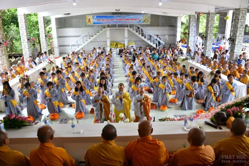 Sóc Trăng: Long trọng tổ chức lễ Vu lan Pl 2562 image-1732288325060