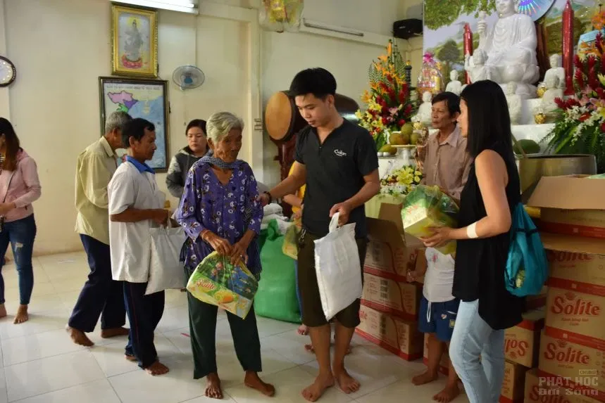 Sóc Trăng: Long trọng tổ chức lễ Vu lan Pl 2562 18 Sóc Trăng: Long trọng tổ chức lễ Vu lan Pl 2562 image-1732288335080