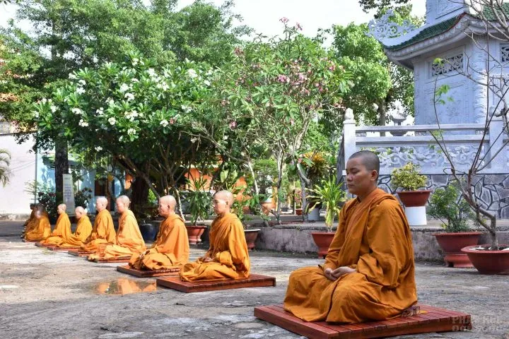Sự an lạc của ngày thứ hai trong khóa tu phân đoàn Ni giới – Giáo đoàn 6 6 Sự an lạc của ngày thứ hai trong khóa tu phân đoàn Ni giới – Giáo đoàn 6 image-1731944643572