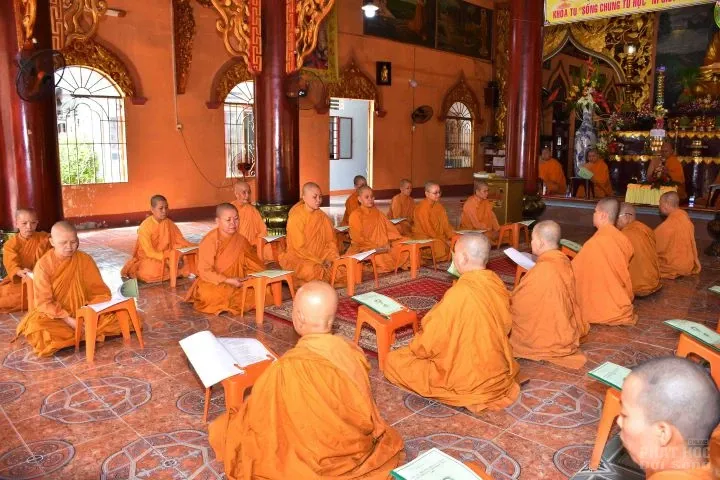 Sự an lạc của ngày thứ hai trong khóa tu phân đoàn Ni giới – Giáo đoàn 6 20 Sự an lạc của ngày thứ hai trong khóa tu phân đoàn Ni giới – Giáo đoàn 6 image-1731944654107