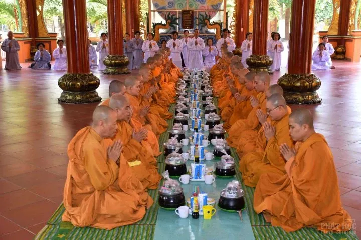 Sự an lạc của ngày thứ hai trong khóa tu phân đoàn Ni giới – Giáo đoàn 6 34 Sự an lạc của ngày thứ hai trong khóa tu phân đoàn Ni giới – Giáo đoàn 6 image-1731944664886