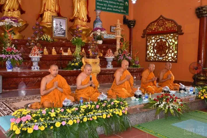 Sự an lạc của ngày thứ hai trong khóa tu phân đoàn Ni giới – Giáo đoàn 6 35 Sự an lạc của ngày thứ hai trong khóa tu phân đoàn Ni giới – Giáo đoàn 6 image-1731944665816