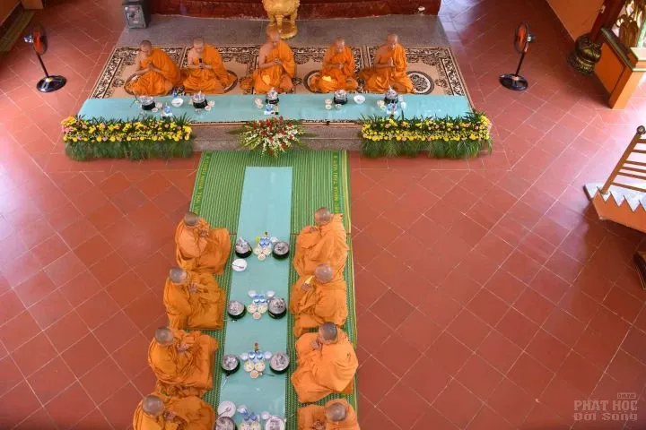 Sự an lạc của ngày thứ hai trong khóa tu phân đoàn Ni giới – Giáo đoàn 6 36 Sự an lạc của ngày thứ hai trong khóa tu phân đoàn Ni giới – Giáo đoàn 6 image-1731944666490