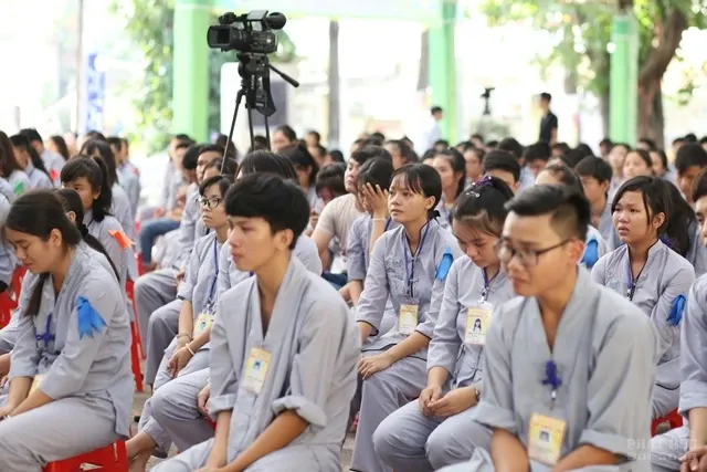 Sư cô Thích Nữ Hương Nhũ giảng khóa tu mùa hè chùa Phước Viên 1 Sư cô Thích Nữ Hương Nhũ giảng khóa tu mùa hè chùa Phước Viên image-1731748933930