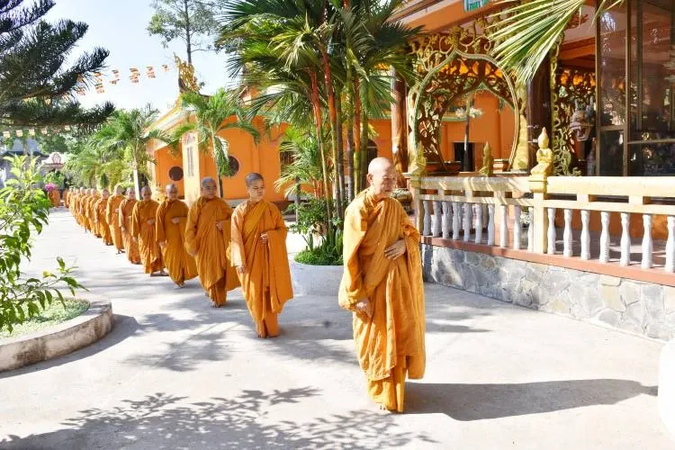 Sự trở về nguồn cội của người con xuất sĩ image-1731944736857