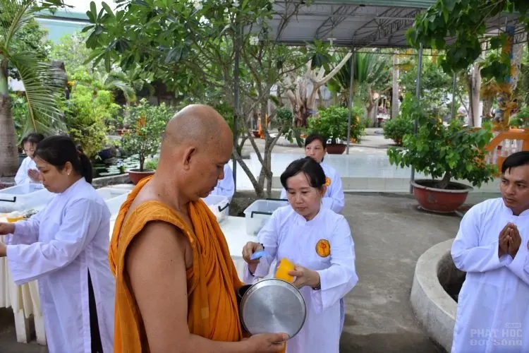 Sự trở về nguồn cội của người con xuất sĩ image-1731944750670