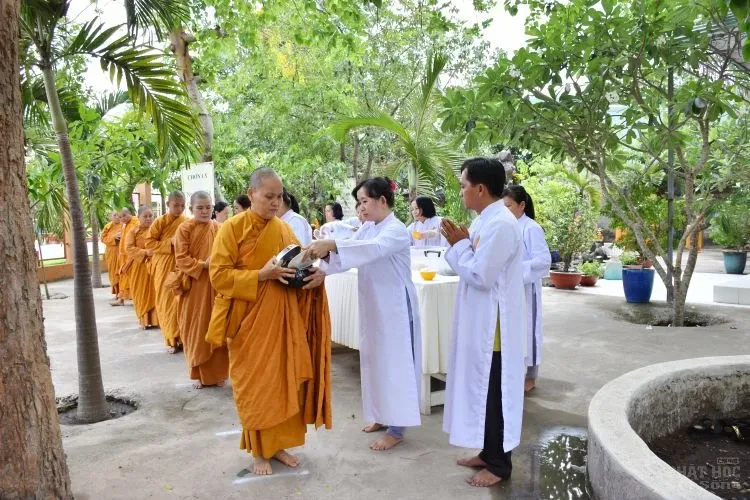 Sự trở về nguồn cội của người con xuất sĩ image-1731944752805