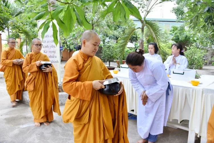 Sự trở về nguồn cội của người con xuất sĩ image-1731944754229