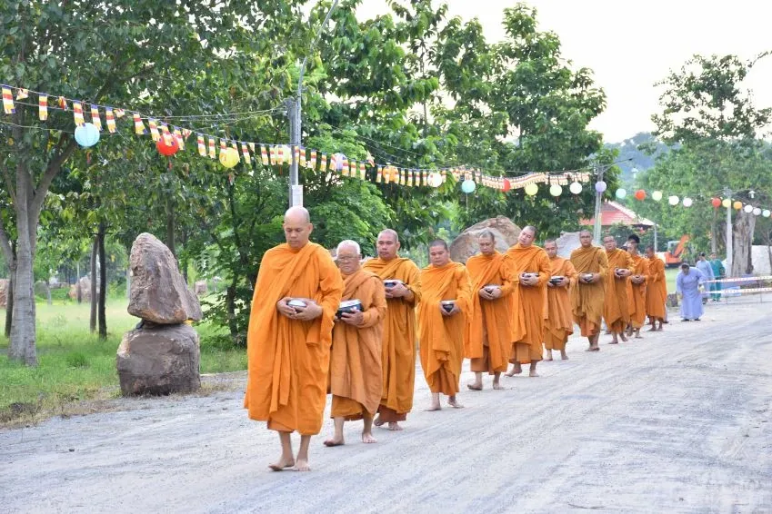 Tân Biên: Tịnh xá Trúc Lâm tổ chức lễ Phật đản PL 2562 – DL 2018 18 Tân Biên: Tịnh xá Trúc Lâm tổ chức lễ Phật đản PL 2562 – DL 2018 image-1731932791791