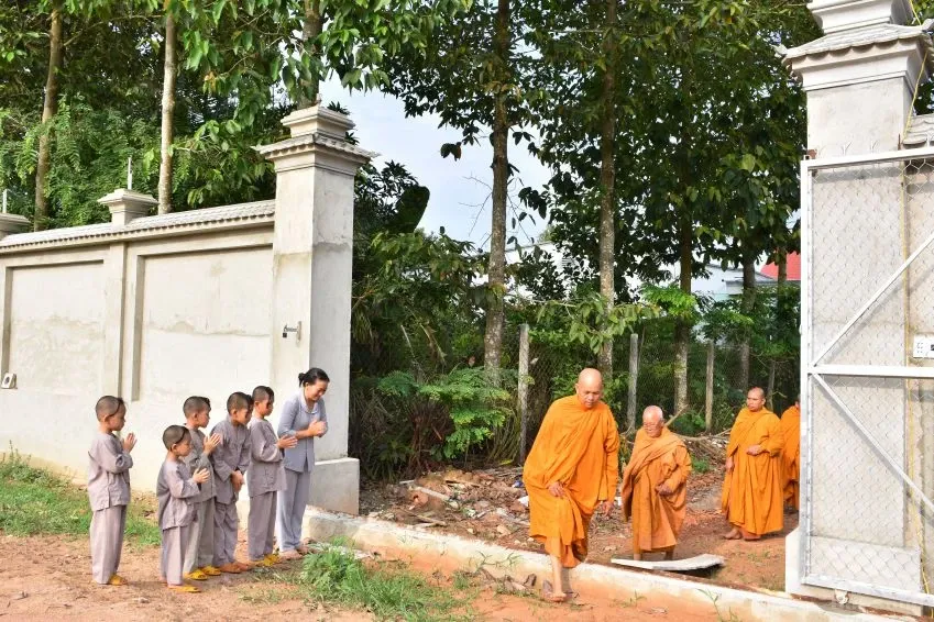 Tân Biên: Tịnh xá Trúc Lâm tổ chức lễ Phật đản PL 2562 – DL 2018 21 Tân Biên: Tịnh xá Trúc Lâm tổ chức lễ Phật đản PL 2562 – DL 2018 image-1731932794526