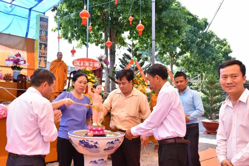 Tân Biên: Tịnh xá Trúc Lâm tổ chức lễ Phật đản PL 2562 – DL 2018 46 Tân Biên: Tịnh xá Trúc Lâm tổ chức lễ Phật đản PL 2562 – DL 2018 image-1731932816264