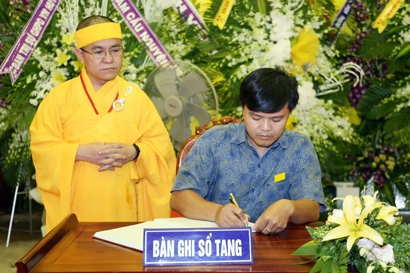 Tang lễ cố Hòa thượng Thích Quang Đạo ngày 19/7 4 Tang lễ cố Hòa thượng Thích Quang Đạo ngày 19/7 image-1732291281164