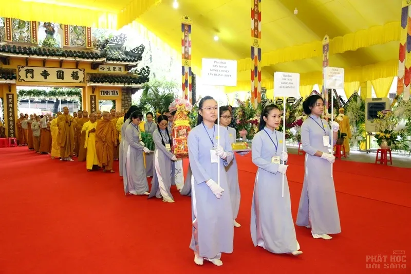 Tang lễ cố Hòa thượng Thích Quang Đạo ngày 19/7 image-1732291289402